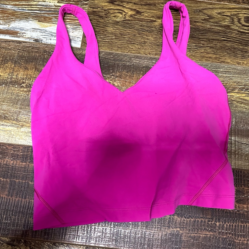Lululemon crop top